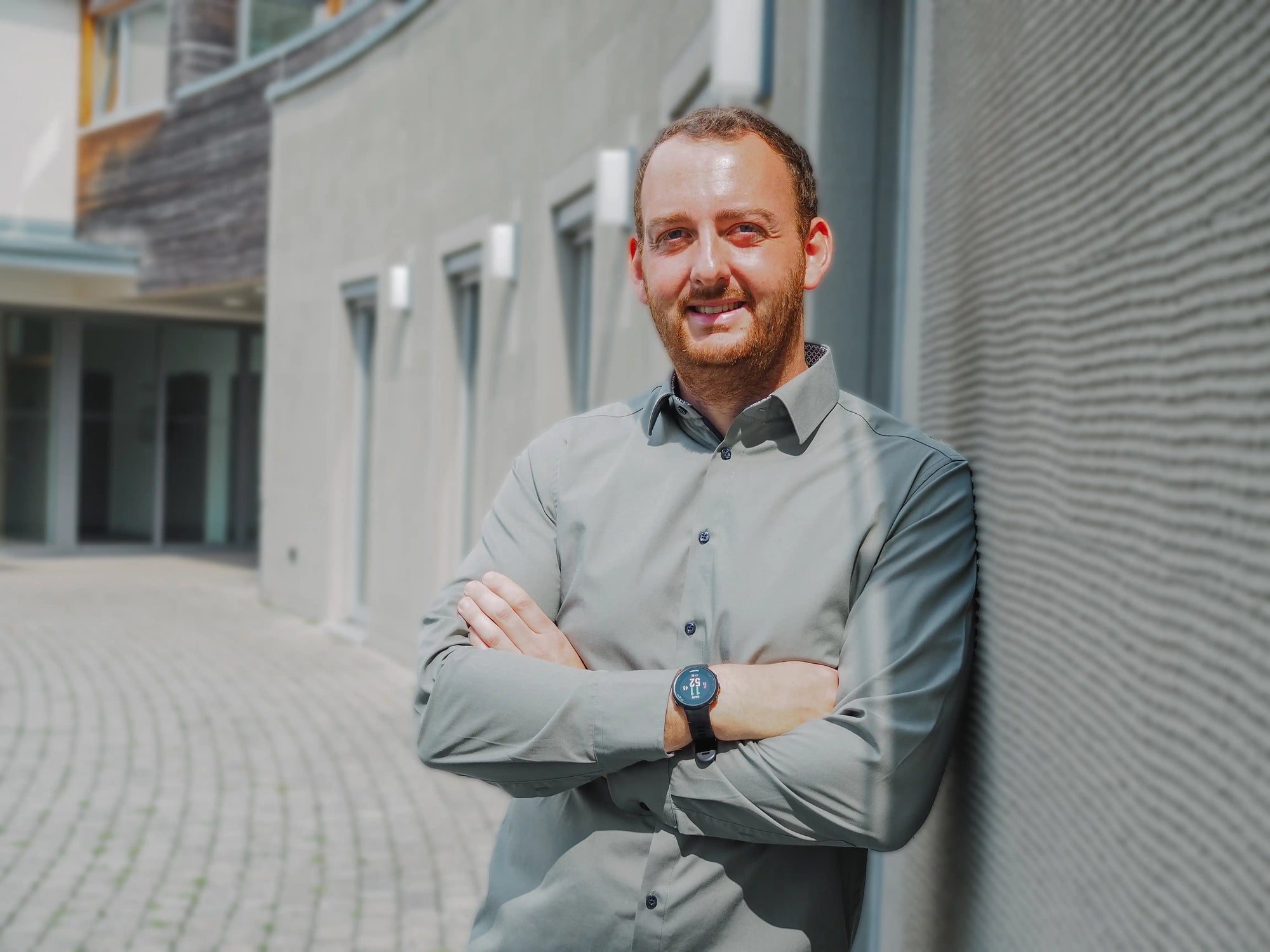 Jetzt Erstgespräch mit Sebastian buchen – Portraitbild
